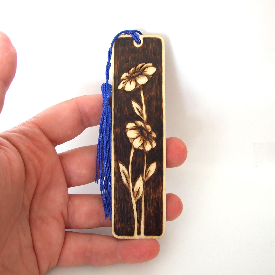 Wood Burned Daisy Bookmark: Rustic Pyrography Gift - Etsy
