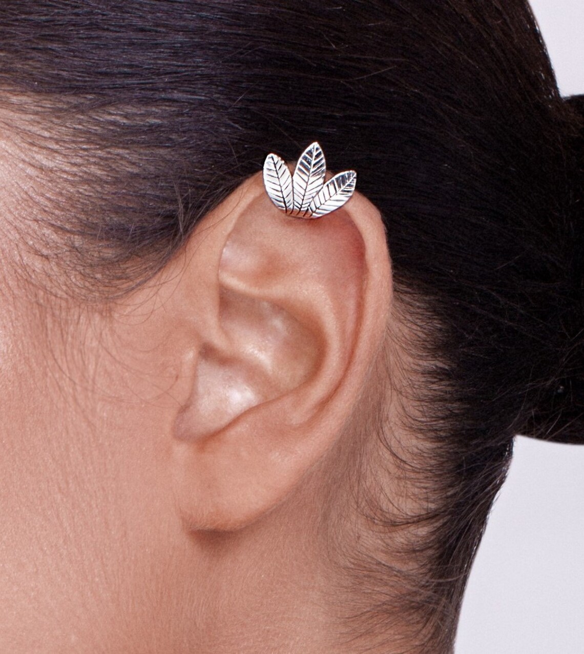 Silver Leaves Ear Cuff Ear Cuff No Piercing Silver Ear Etsy
