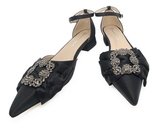 Dana Black Flat Shoes with Bow and buckle