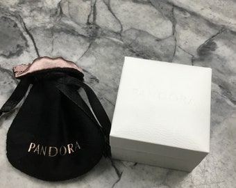 pandora velvet pouch