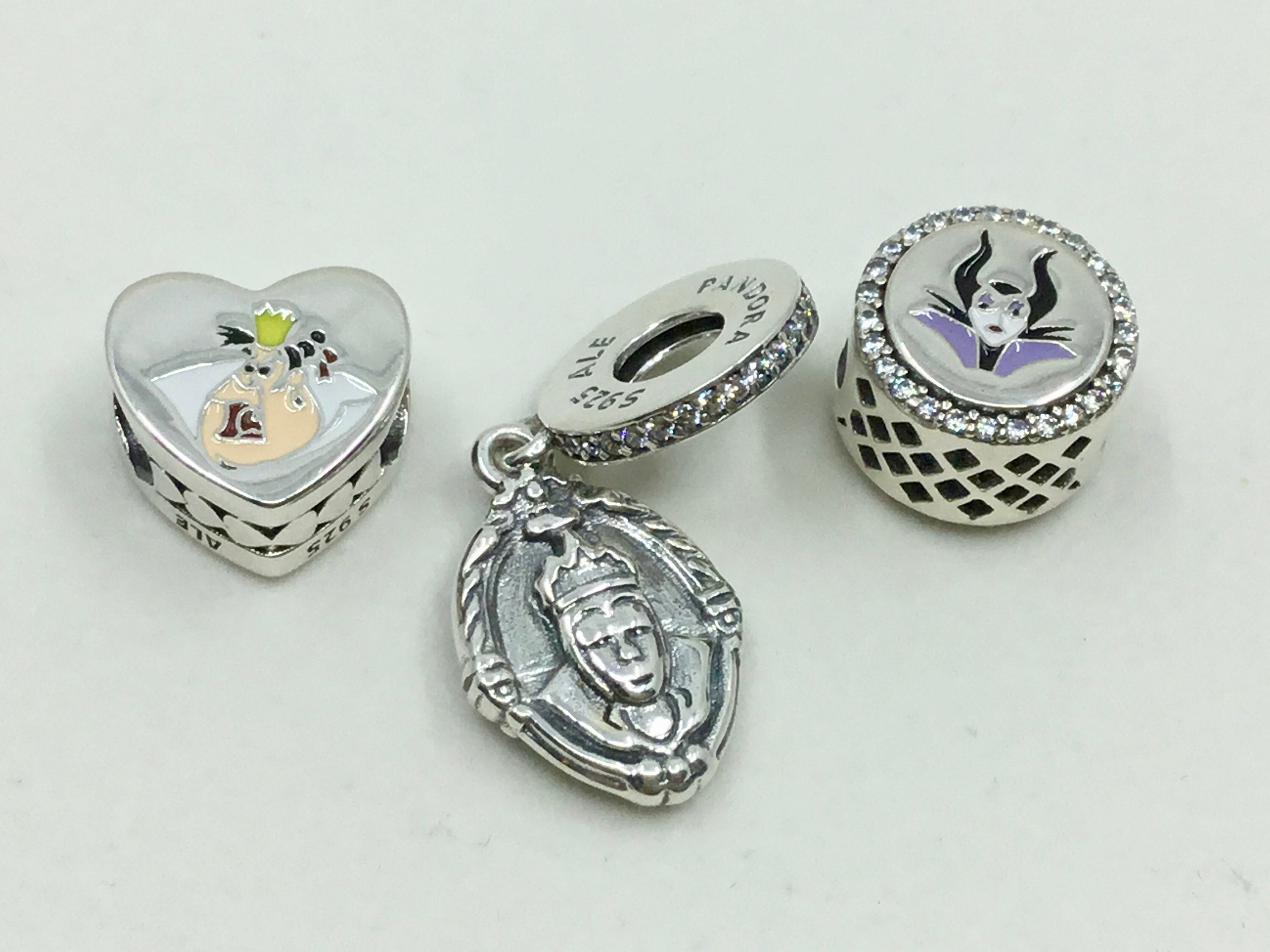 PANDORA DISNEY PARK 3PC Villian Set Free Domestic Shipping 3 Pc