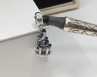 Charm de Castillo de Esmalte Azul PARIS de Pandora Disney LTD ED, nuevo