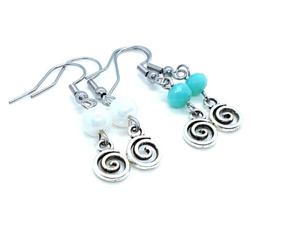 Swirl Earrings / Vertigo Earrings / Infinity Earrings