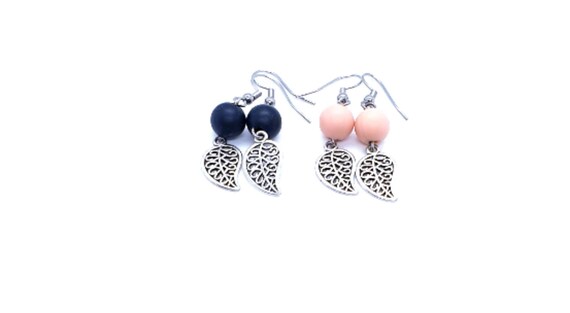 Leaf Earrings / Filigree Leaf Earrings / Black Earrings / Peach Earrings