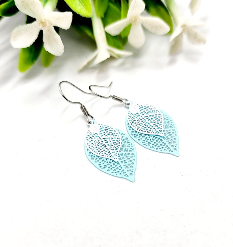 Filigree Earrings, Blue and White Teardrop Filigree Earrings, Boho Earrings image 1