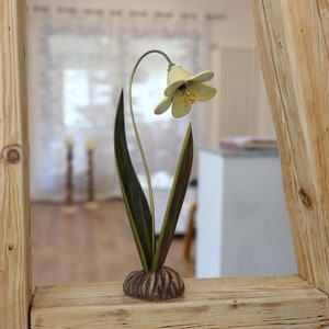 Fiore, scultura di fiori, fiori di ceramica