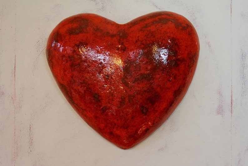 Heart Power of Love III sculpture, ceramics image 3