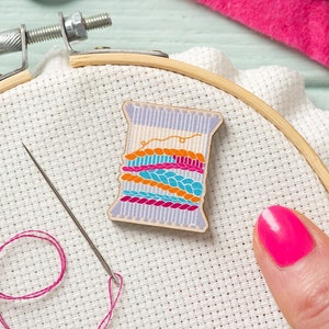 Weaving Loom Magnetic Needle Minder - Cute Needle Minder - Loom Needle Minder - Cross Stitch Needle Minder - Embroidery Gift - Sewing Gift