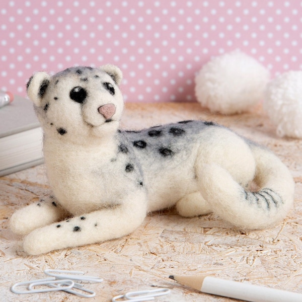 Snow Leopard Needle Felting Kit - Beginner Needle Felting Kit - Needle Felted Leopard - Snow Leopard Craft Kit - Complete Needle Felting Kit