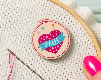 Maker Pincushion Magnetic Needle Minder : Wooden Embroidery Cross Stitch Tool
