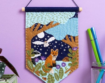 Woodland Pennant Felt Craft Embroidery Kit : DIY Craft Set for Beginners with Wool Felt