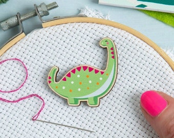 Dinosaur Magnetic Needle Minder - Diplodocus Needle Minder - Cute Needle Minder - Embroidery Tools - Sewing Gifts - Dinosaur Stitching