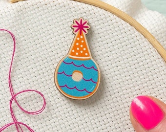 Party Ring Magnetic Needle Minder - Cute Needle Minder - Biscuit Needle Minder - Cross Stitch Gift - Embroidery Gift - Embroidery Tool