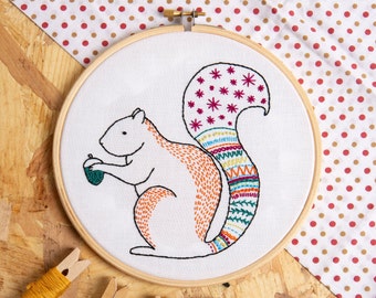 Squirrel Embroidery Kit : Beginner 7" / 18cm DIY Stitching Craft Set