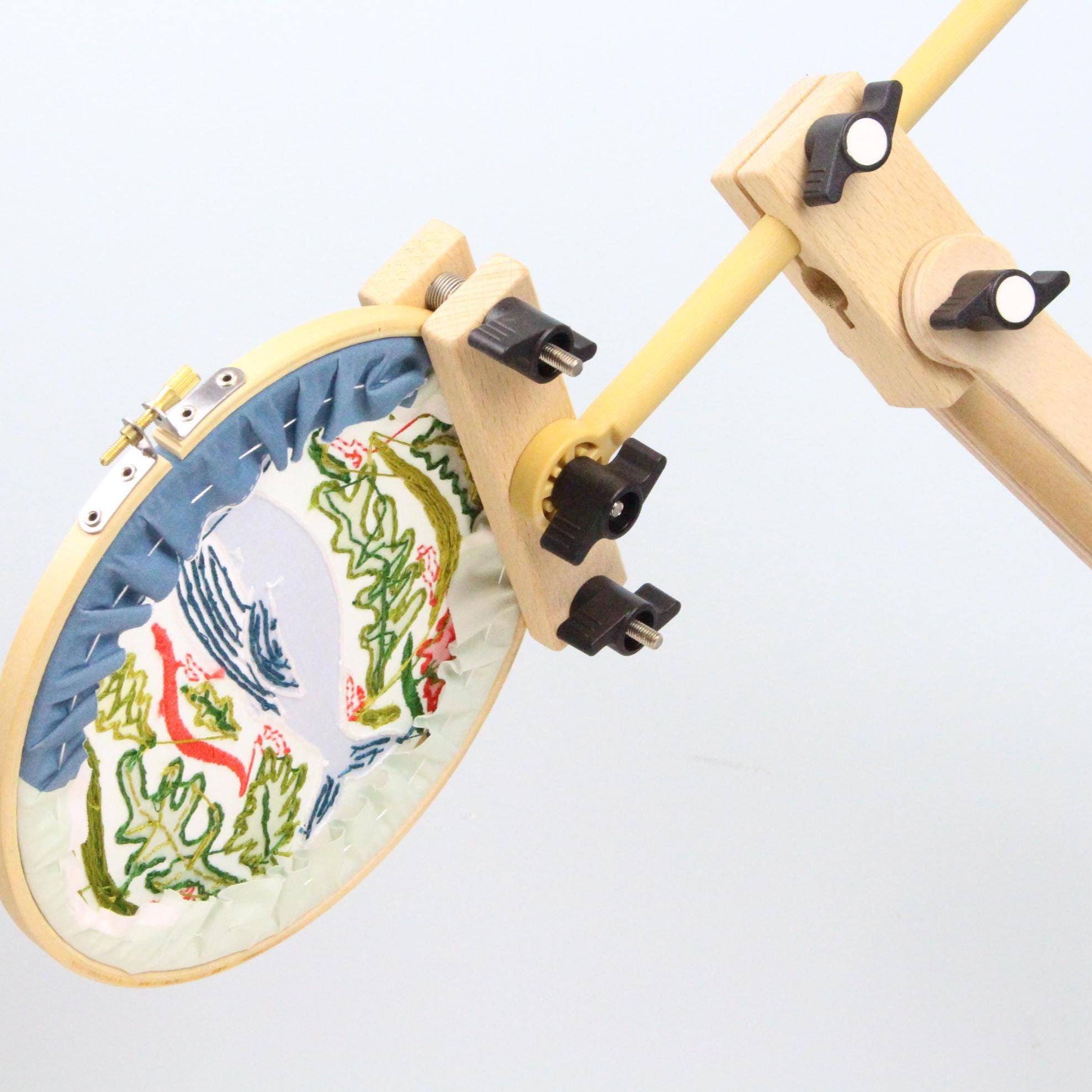 Nurge 調節可能刺繍枠スタンド：木製椅子またはテーブル刺繍フレーム
