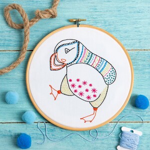 Puffin Embroidery Kit - Modern Embroidery Hoop - DIY Craft Set - Complete Kit for Beginners - DMC threads - Gift for bird lovers