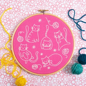 Crafty Cats Embroidery Kit - Beginner Craft Set - Gift for Cat Lovers - Complete Kit  - DMC threads - Cat Stitching Pattern