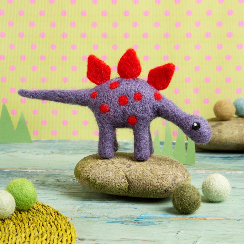 Stegosaurus Needle Felting Kit Mini Needle Felting Kit Easy Needle Felting Kit Needle Felted Dinosaur Dinosaur Craft Kit image 4