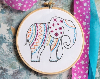 Elephant Embroidery Kit - Beginner Embroidery Kit - Embroidery Craft Kit - Animal Embroidery Pattern - Embroidery Hoop Kit - Craft Kit