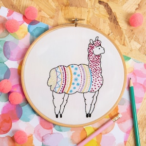 Alpaca Embroidery Kit - DIY Craft Set for Beginners - Modern Embroidery Hoop - Complete Kit for Adults - DMC Threads - Nursery Decor