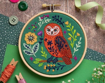 Folk Owl Embroidery Kit : Beginner 4" / 10cm DIY Stitching Craft Set