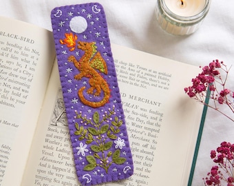 Dragon Bookmark Felt Craft Embroidery Kit : DIY Romantasy Craft Set for Beginners with Wool Felt