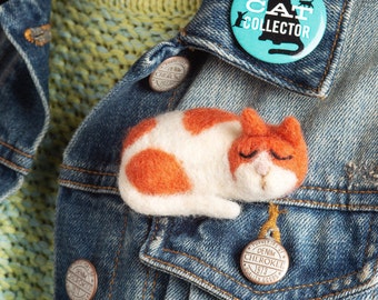 Cat Brooch Needle Felting Kit - Mini Needle Felting Kit - Needle Felted Cat - Cat Craft Kit - Easy Needle Felting Project