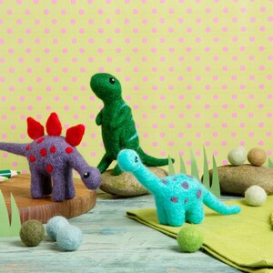 Diplodocus Needle Felting Kit Mini Needle Felting Kit Felting Kit for Beginners Easy Needle Felting Kit Dinosaur Felting Kit image 5