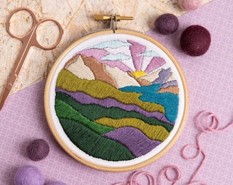 Highland Hike Mini Embroidery Kit - Satin Stitch Embroidery Kit - Scotland Embroidery - Embroidery Kit for Beginners - Mini Embroidery Kit