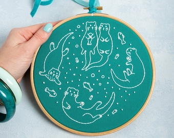 Awesome Otters Embroidery Kit - Embroidery Kit for Beginners - Bright Embroidery Design - Animal Embroidery Pattern - DIY Embroidery Kit