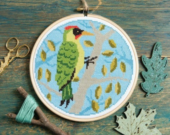 Green Woodpecker Cross Stitch Kit - Cross Stitch for Beginner - Bird Cross Stitch - Easy Cross Stitch Pattern - Beginners Cross Stitch Kit