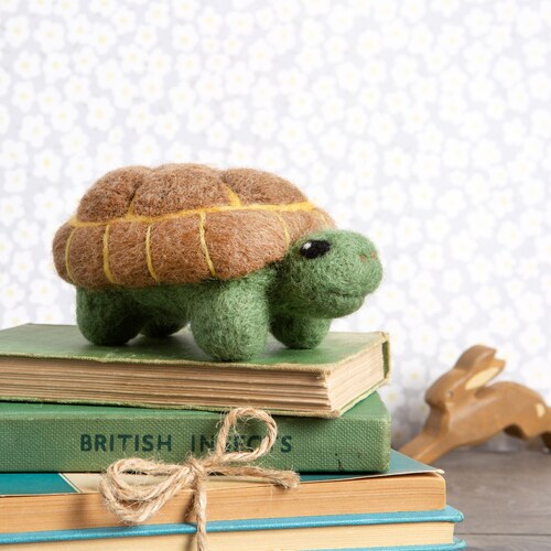 Tortoise Needle Felting Kit Needle Felting Kit for Beginners - Etsy Tortoise Needle Felting Kit Needle Felting Kit for Beginners - Etsy