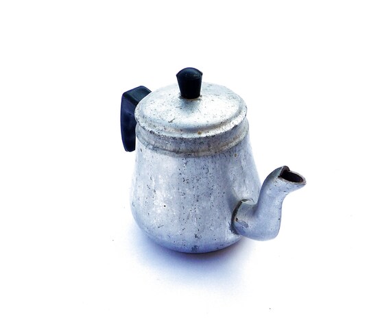 mini tea kettle