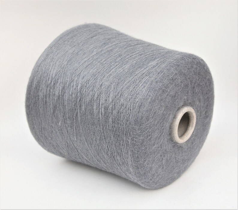 per 100g Alpacasilk yarn on cone