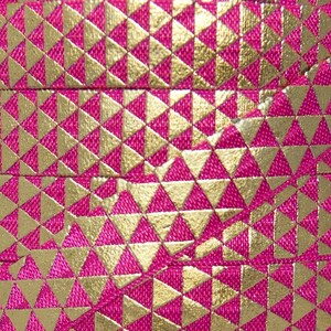 5/8&quot; Hot Pink and Gold Metallic Triangle Print Fold Over Elastic - Printed FOE Elastic for Baby Headbands and Hair Ties