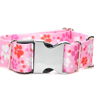 Collier pour chien à dégagement rapide / Collier PATTES DE CHIOT ROSE de 1,5 pouce / Collier pour chien personnalisé / Collier pour chien personnalisé / Grand collier pour chien / Sangle