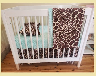 Giraffe Print baby bedding set Safari Animal Print Crib Bedding Set