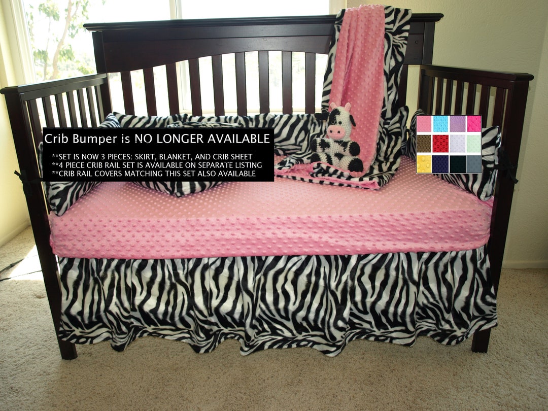 Matching crib and top twin bedding sets