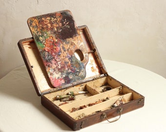 French Antique Wooden Paint Box/Travelling Paint Box/Artists Box With Palette/ Oil Paint Remnants / Dovetailed With Brass Fittings / 1920's