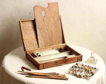 French Antique Wooden Paint Box/Travelling Paint Box/Artists Box With Palette And Materials, Metal Trays And Brass Fittings Circa 1920's