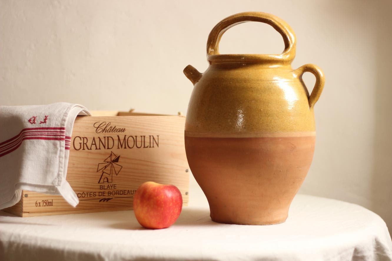 Français Ocre Vintage Carreaux en Terre Cuite, Flacon Eau/Vin/Cruche/Circa 1920 Époque Vintage
