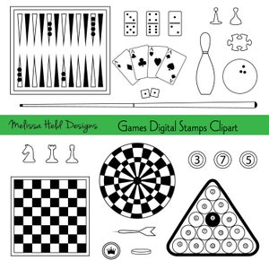 Puede incluir: Clipart digital en blanco y negro de varios juegos. Incluye un tablero de backgammon, dominó, naipes, dados, piezas de ajedrez, un tablero de dardos, un taco de billar con bolas, un bolos y un tablero de ajedrez.