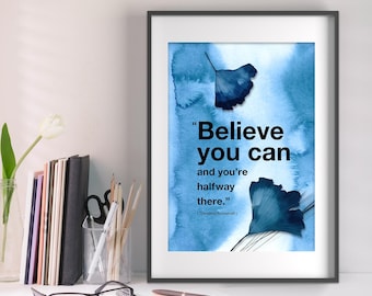 「Believe You Can」の名言プリント、ブルーのミニマリストのモチベーションを高めるウォールアート。