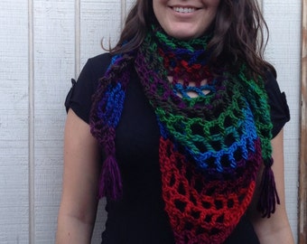 Rainbow triangle scarf with tassels // wrap // shawl // CrayCray Crochet