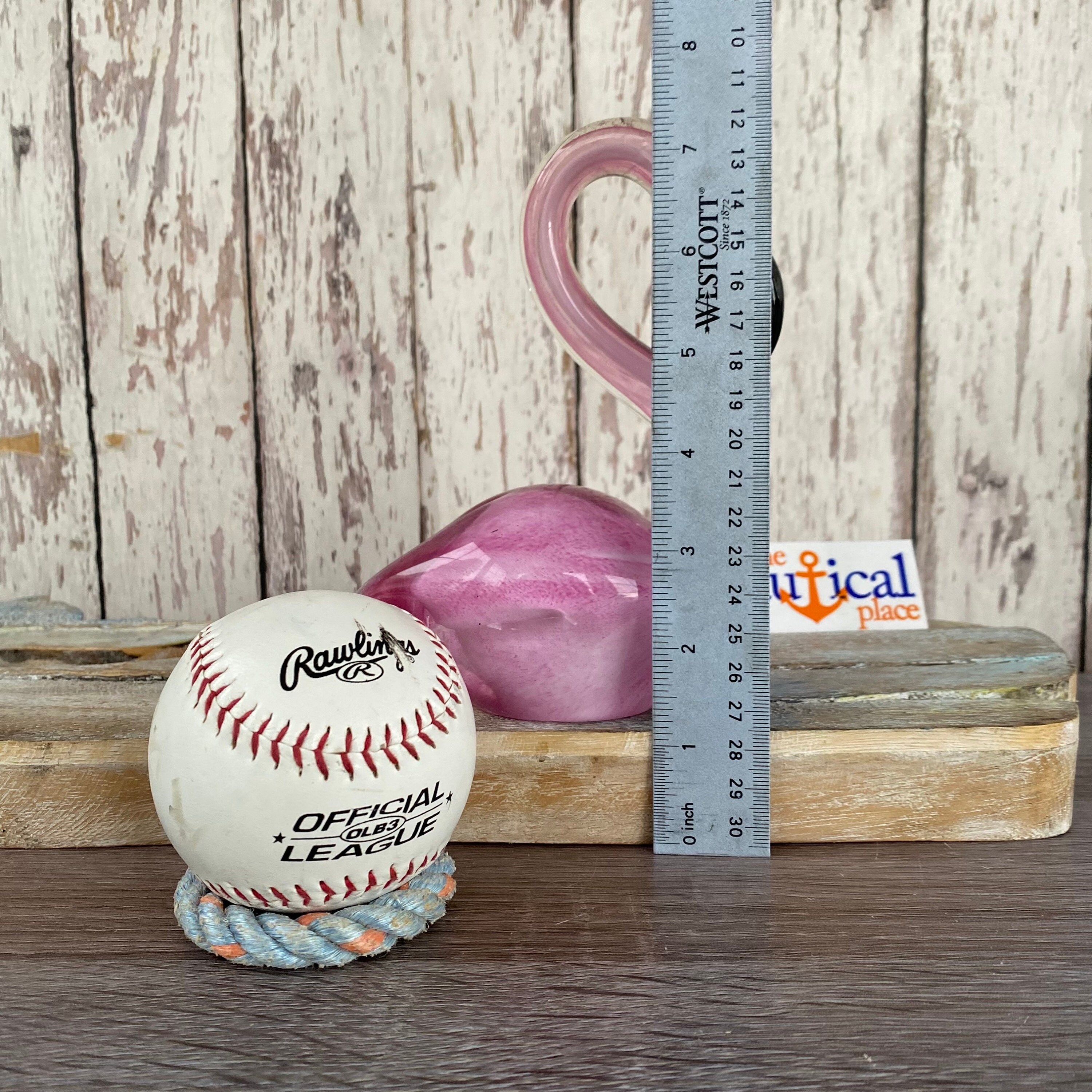 6.5 Glass Sitting Flamingo Figurine / Hand Blown Nautical Paperweight