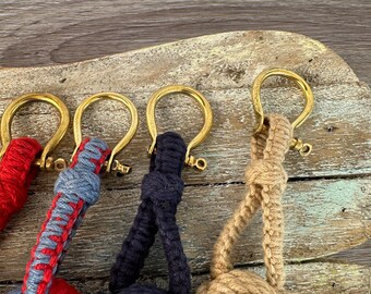 Fatti Un Nodo: Portachiavi Pugno Di Scimmia Filo Giallo Puntato Blu - Foto 3