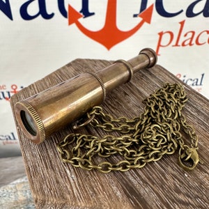 Télescope de poche en laiton finition antique avec chaîne de 27" et sac en option - Mini longue-vue à main - Petite miniature nautique - Cadeau de Noël