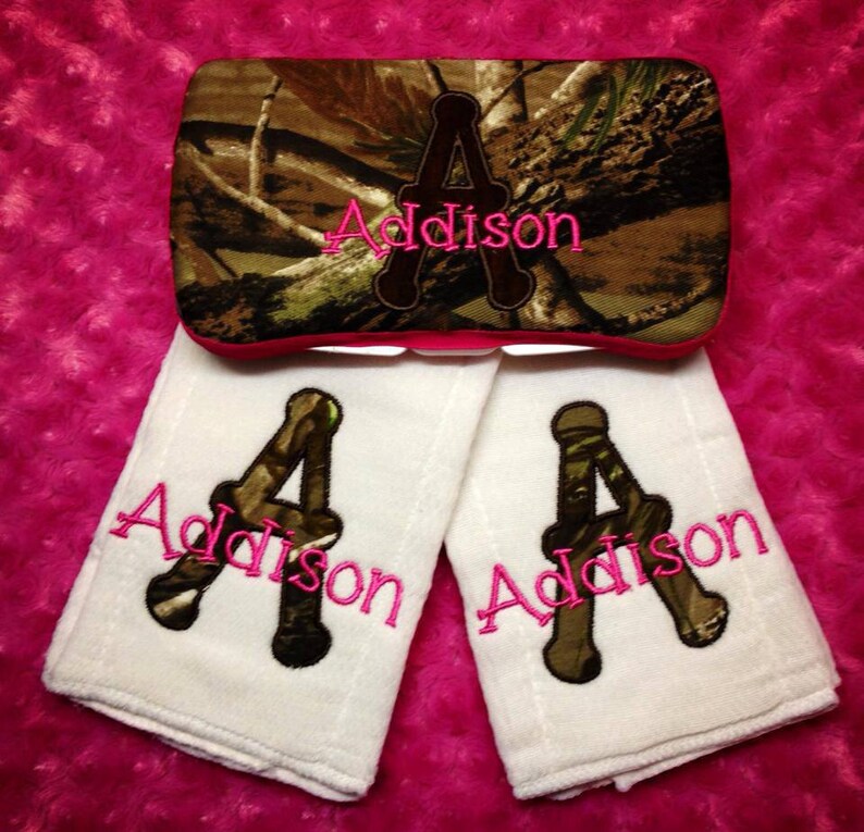 Personalized Real Tree Camo Wipe Case and 2 Matching Burp Cloths