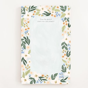 Bloc de notas personalizado Morning Blooms: Bloc de notas ilustrado de papelería personalizada