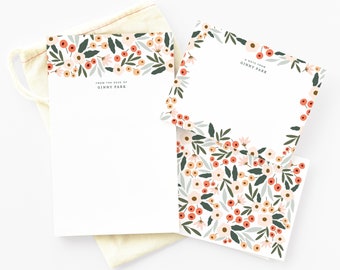 Personalisiertes Briefpapier Set | Personalisiertes Geschenkset mit Täglichen Notizkarten, personalisierten Flachkarten und Notizblock: Blush Field Briefpapier Set